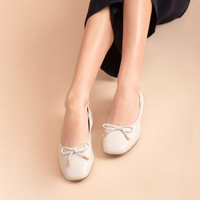 Alexa Flats